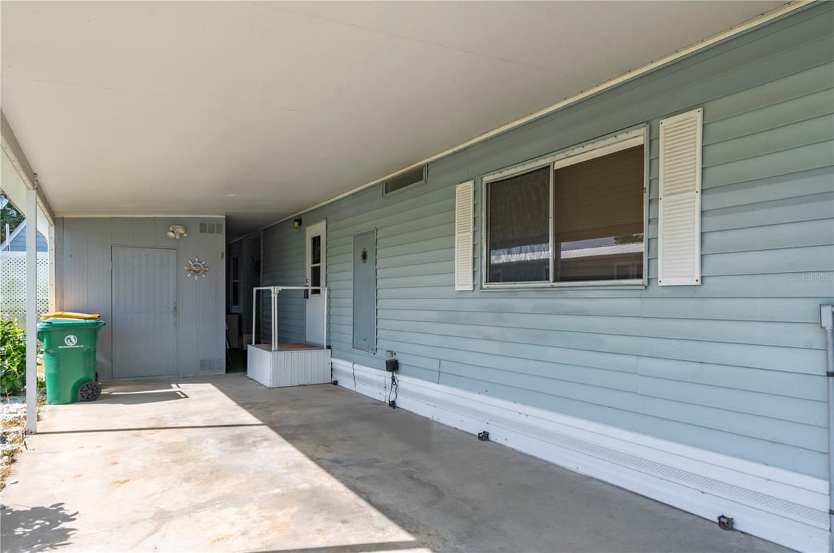 731 TANGERINE COURT — photo 10 of 59