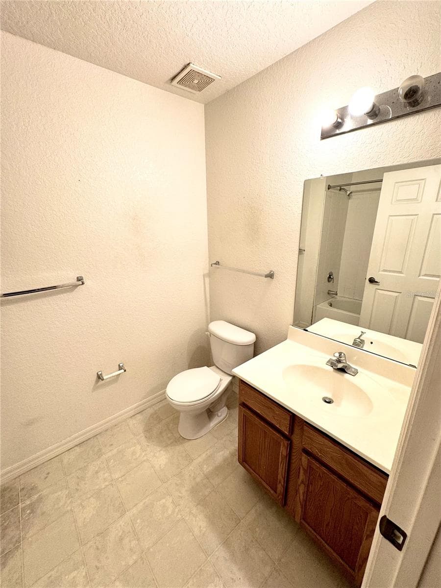 2606 LODI CIRCLE — photo 17 of 29