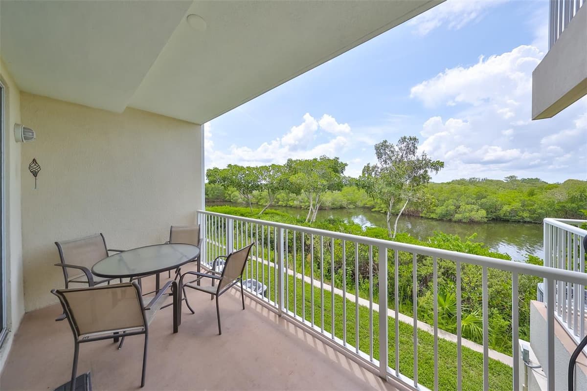 3226 MANGROVE POINT DRIVE — photo 25 of 38