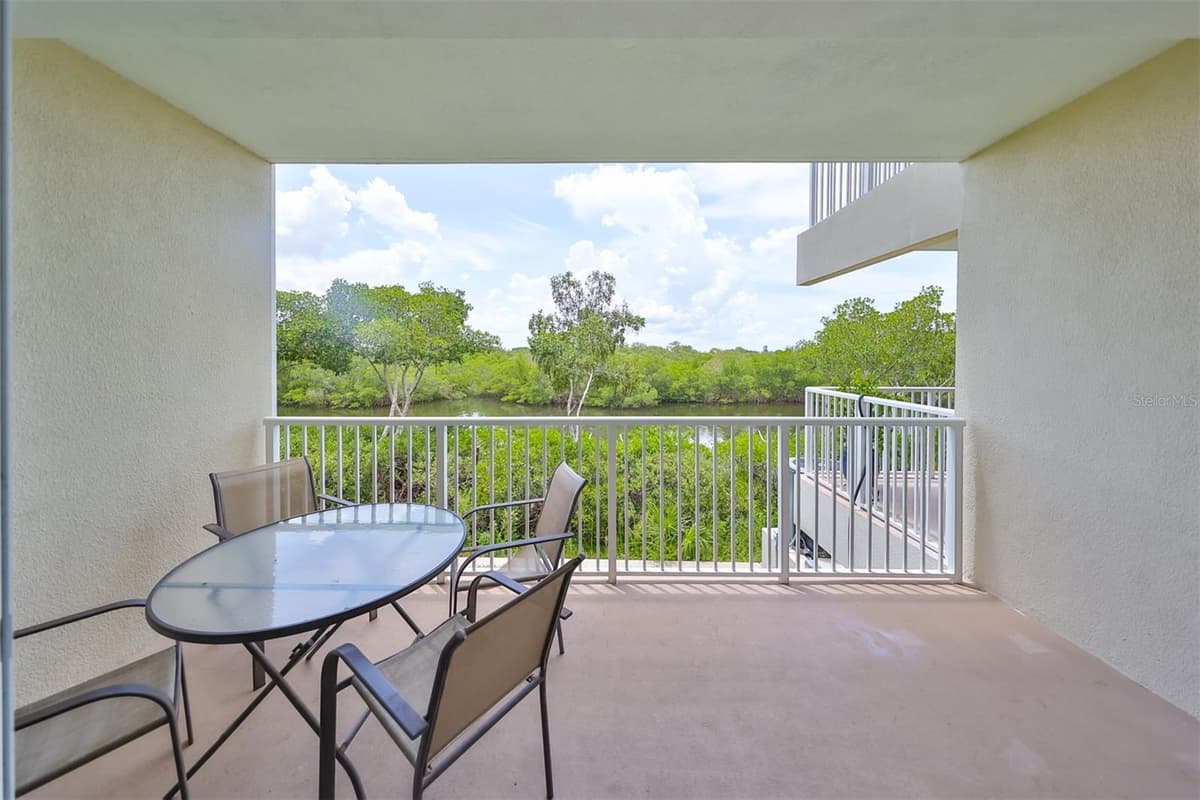3226 MANGROVE POINT DRIVE — photo 23 of 38