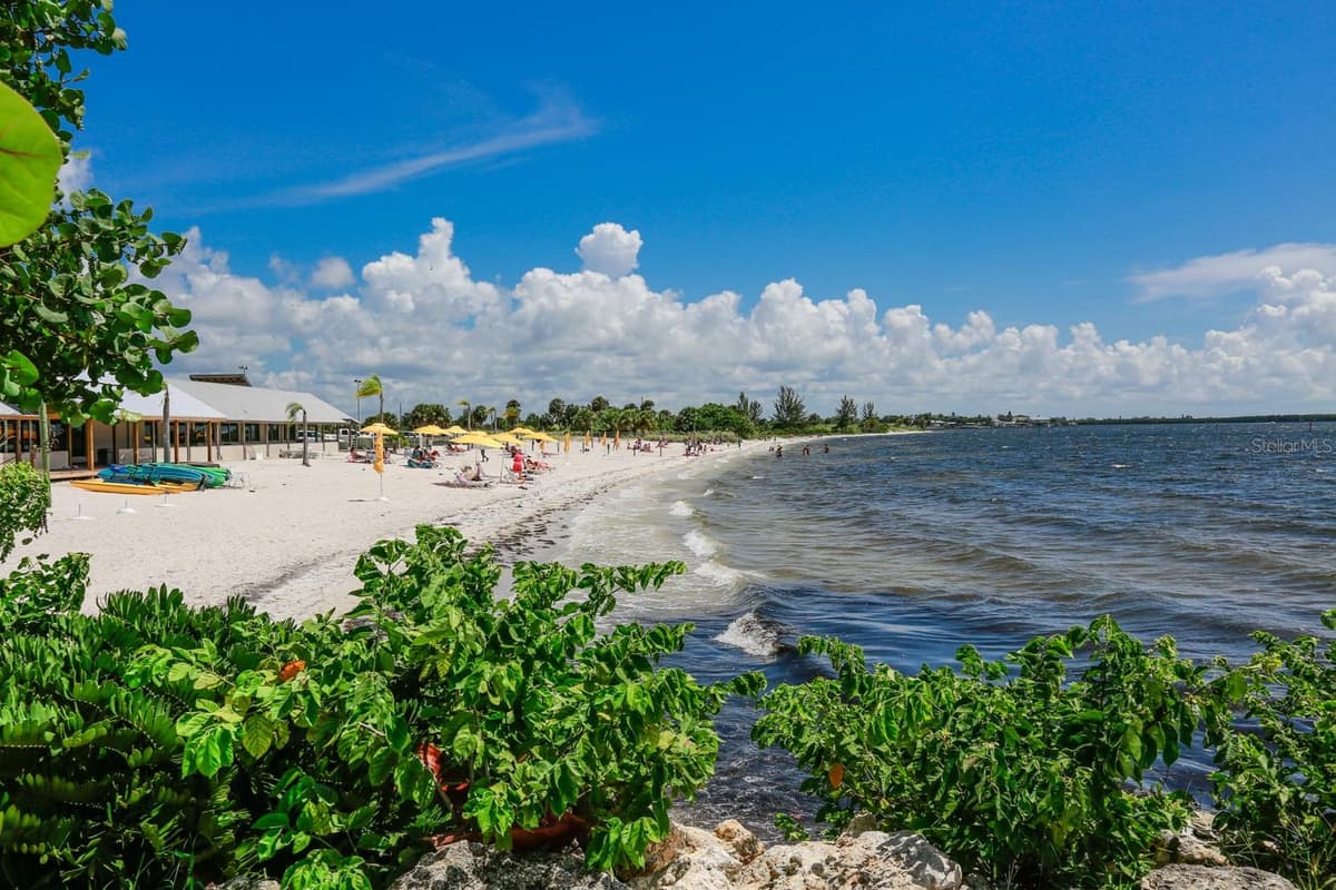 3226 MANGROVE POINT DRIVE — photo 30 of 38