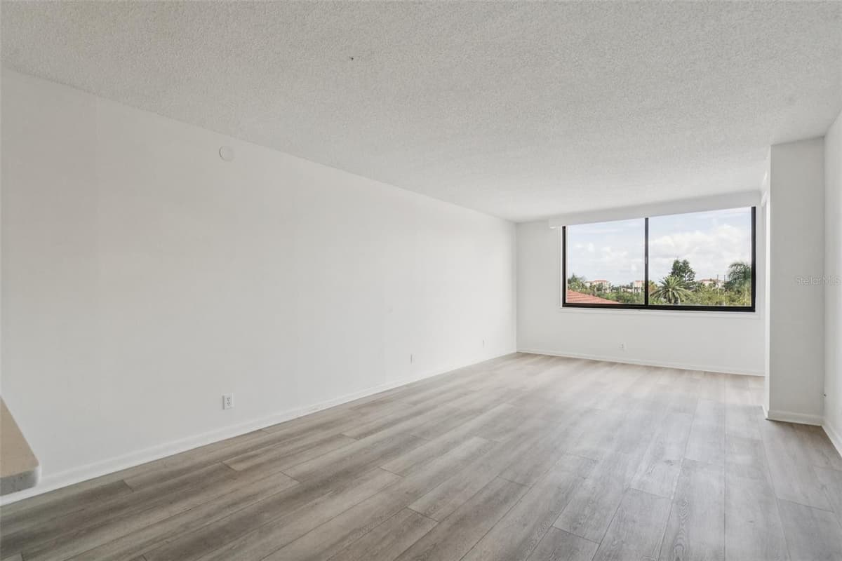 6219 PALMA DEL MAR BOULEVARD — photo 14 of 37