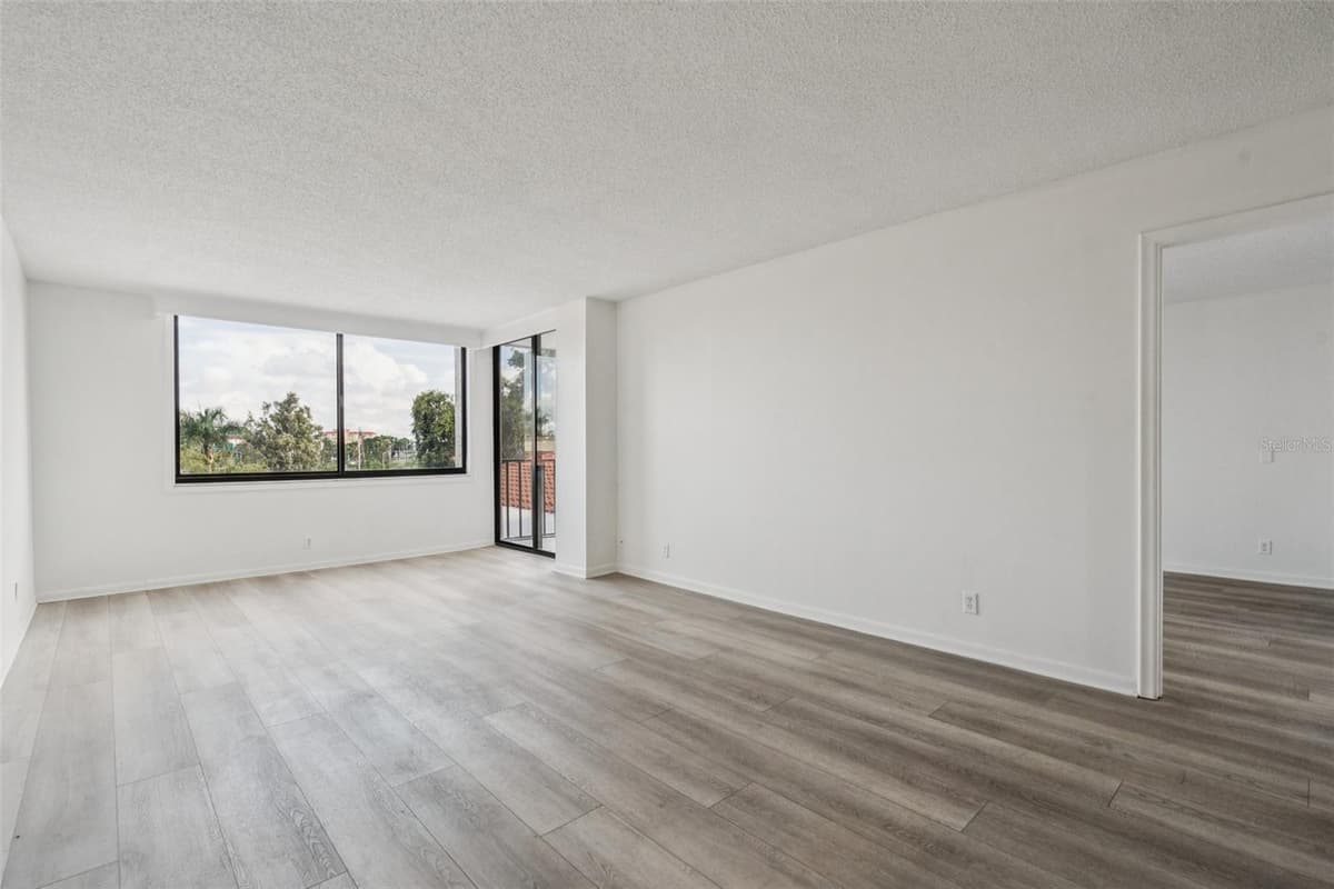 6219 PALMA DEL MAR BOULEVARD — photo 15 of 37