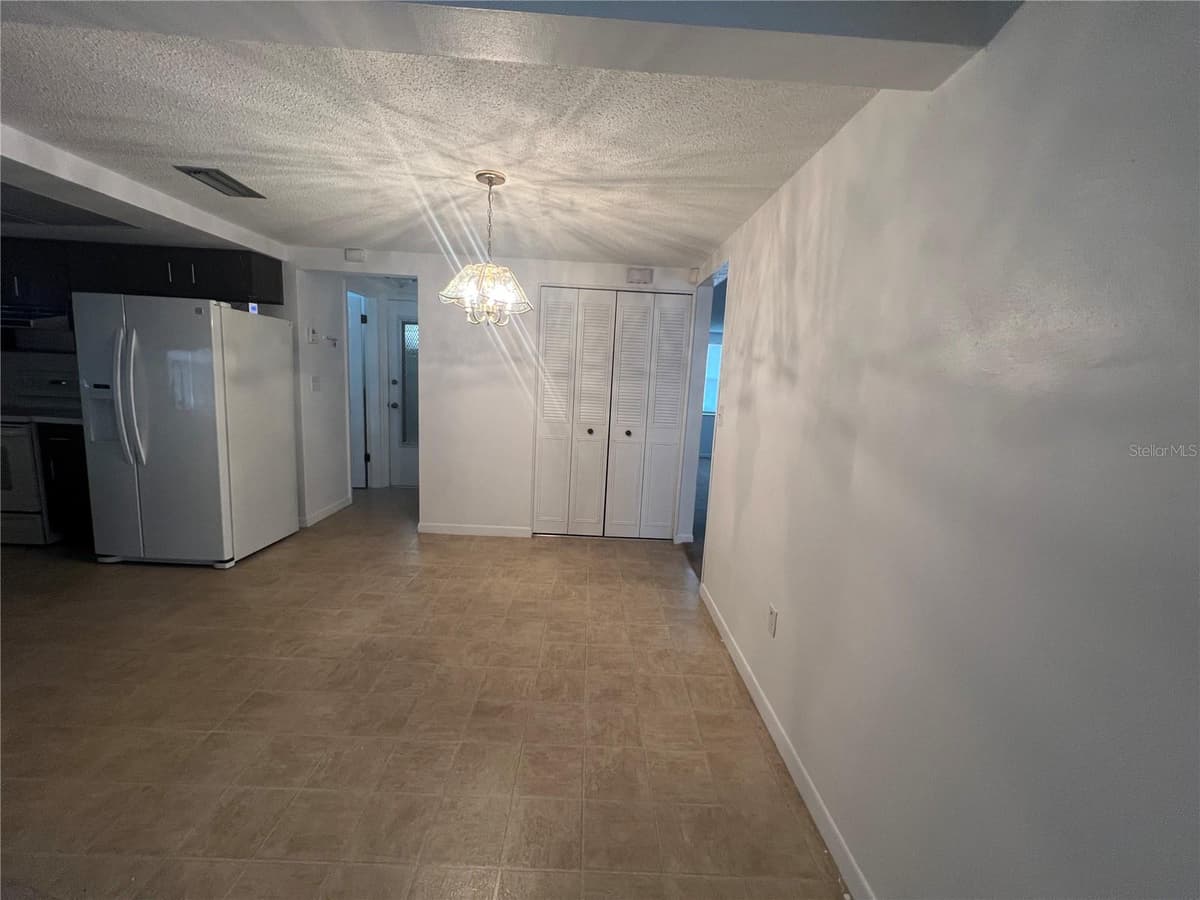 7015 FLAGGLER DRIVE — photo 32 of 33