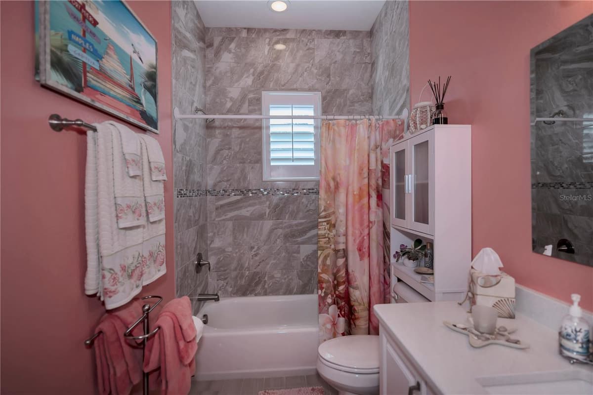 10136 AMY TERRACE — photo 11 of 14