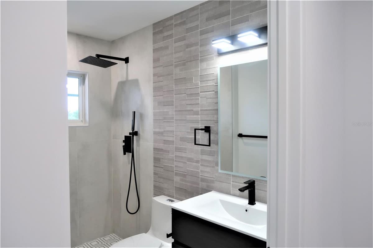 15267 APPLETON BOULEVARD — photo 46 of 54