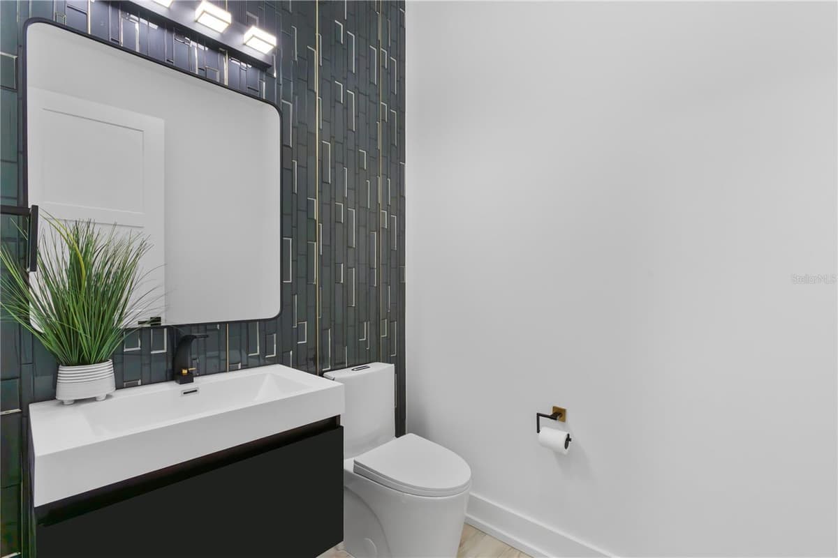 2121 BAYOU GRANDE BOULEVARD — photo 24 of 82