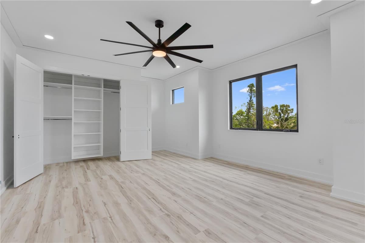2121 BAYOU GRANDE BOULEVARD — photo 38 of 82