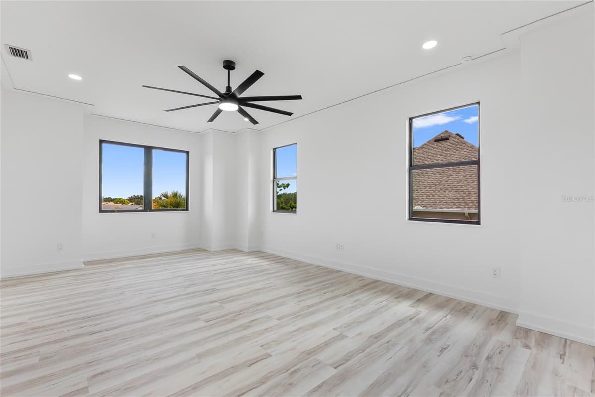 2121 BAYOU GRANDE BOULEVARD — photo 41 of 82