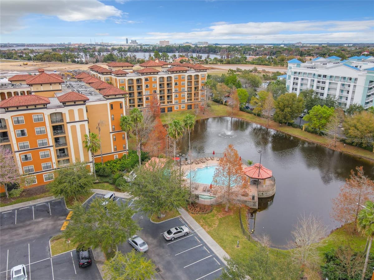 12538 FLORIDAYS RESORT DR — photo 20 of 49