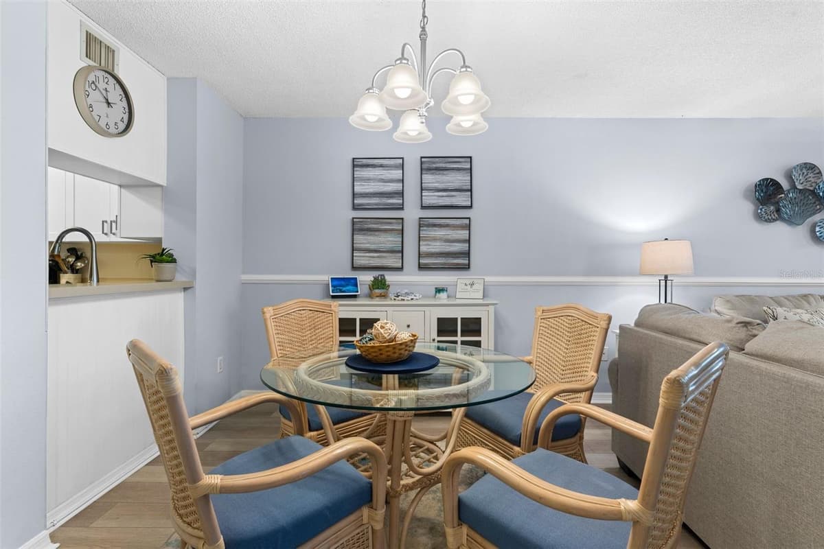 16308 GULF BOULEVARD — photo 12 of 54