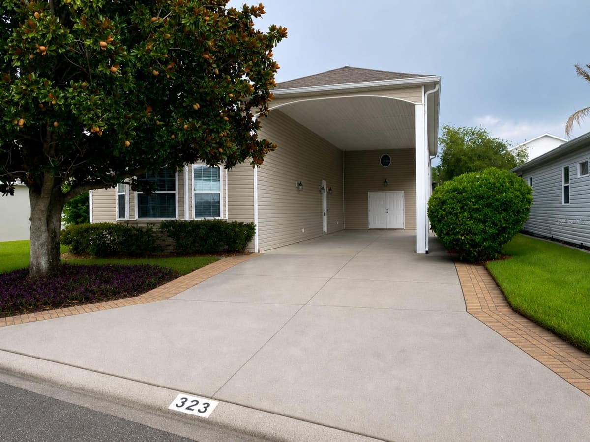 323 TRAVELERS DRIVE — photo 1 of 22