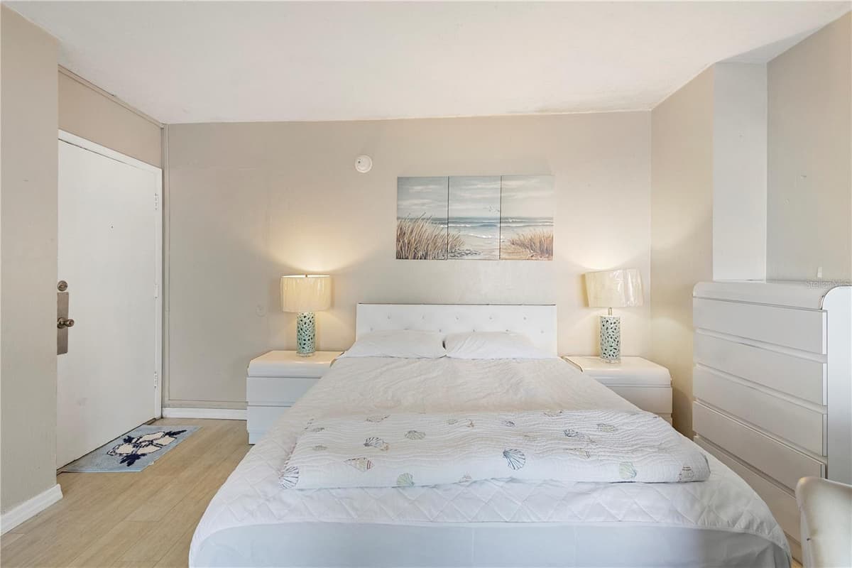 1233 ATLANTIC AVENUE — photo 11 of 23