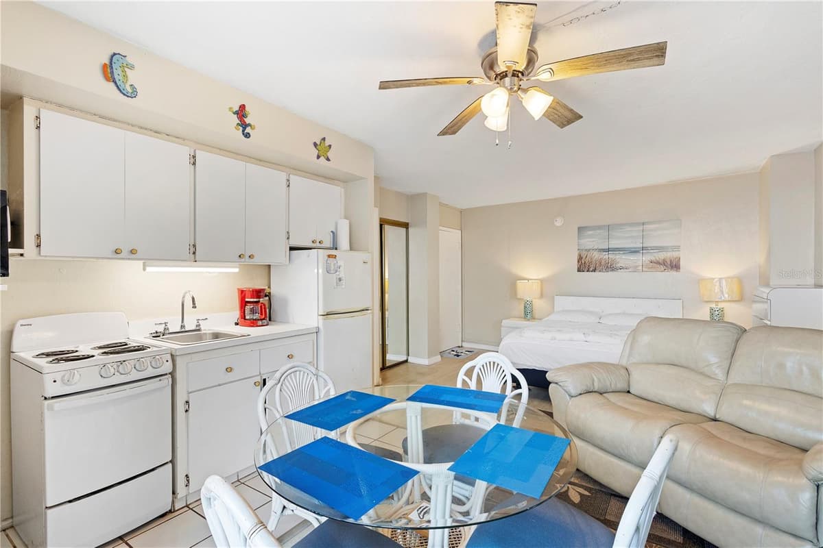 1233 ATLANTIC AVENUE — photo 9 of 23