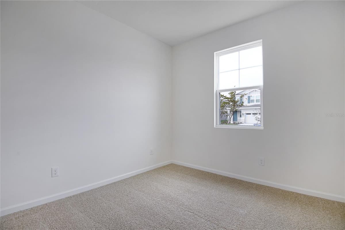 4056 BANNOCK AVENUE — photo 7 of 22