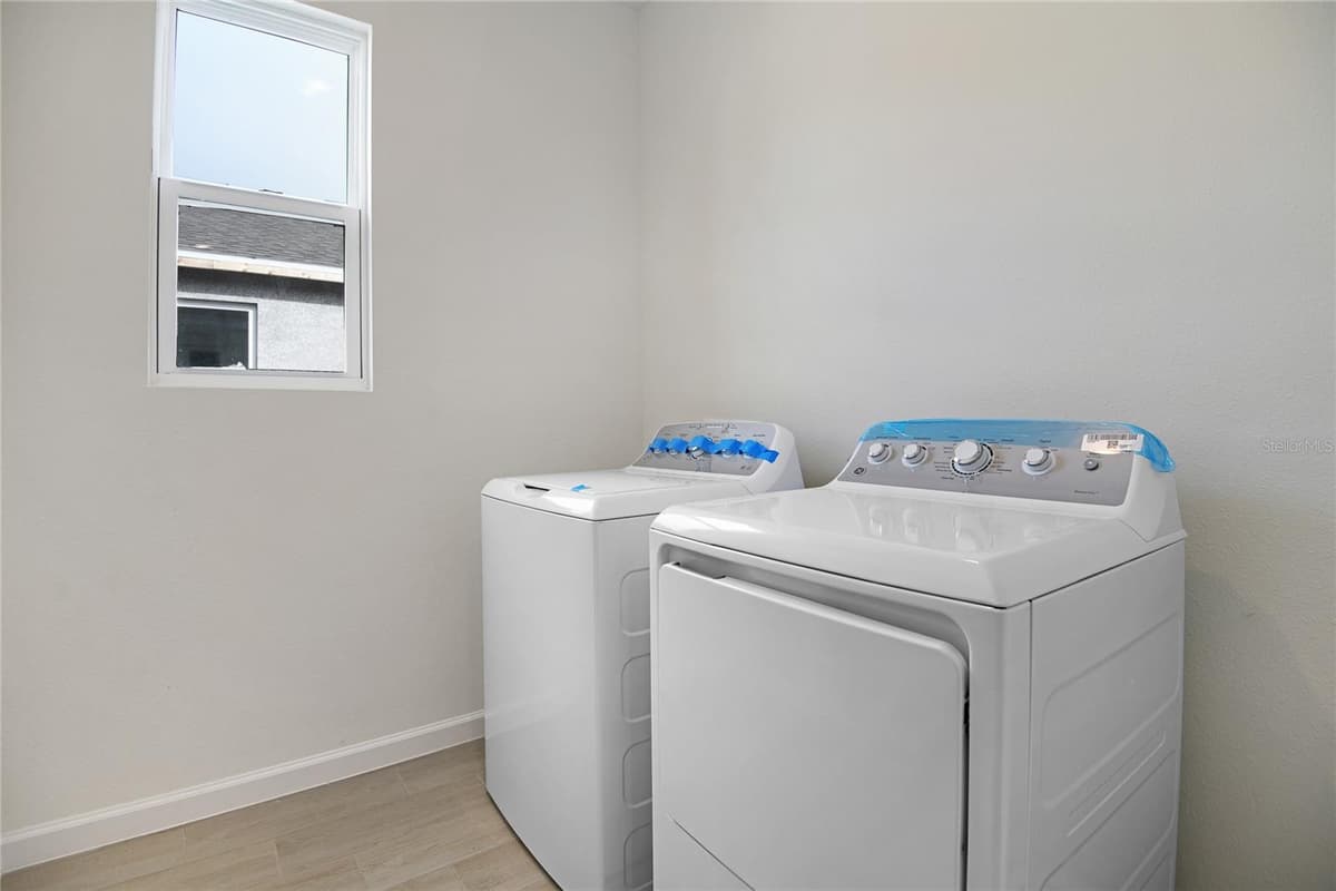 4056 BANNOCK AVENUE — photo 14 of 22