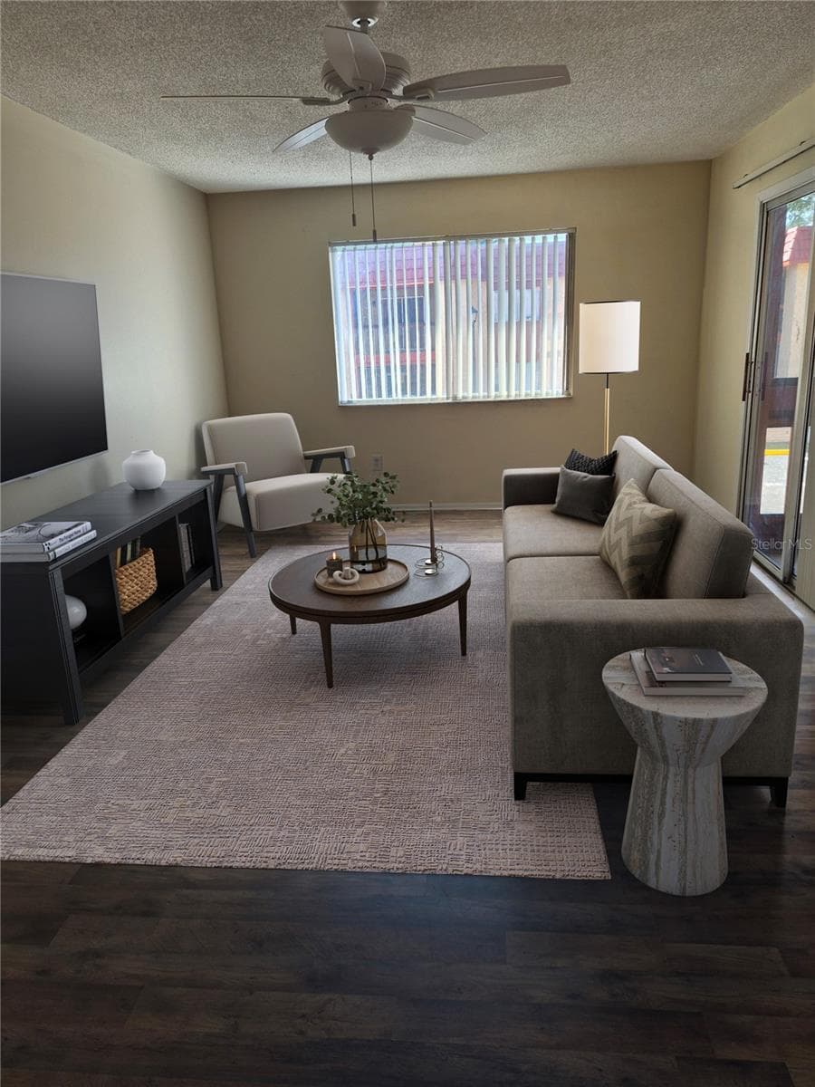 2860 N POWERS DRIVE — photo 8 of 17