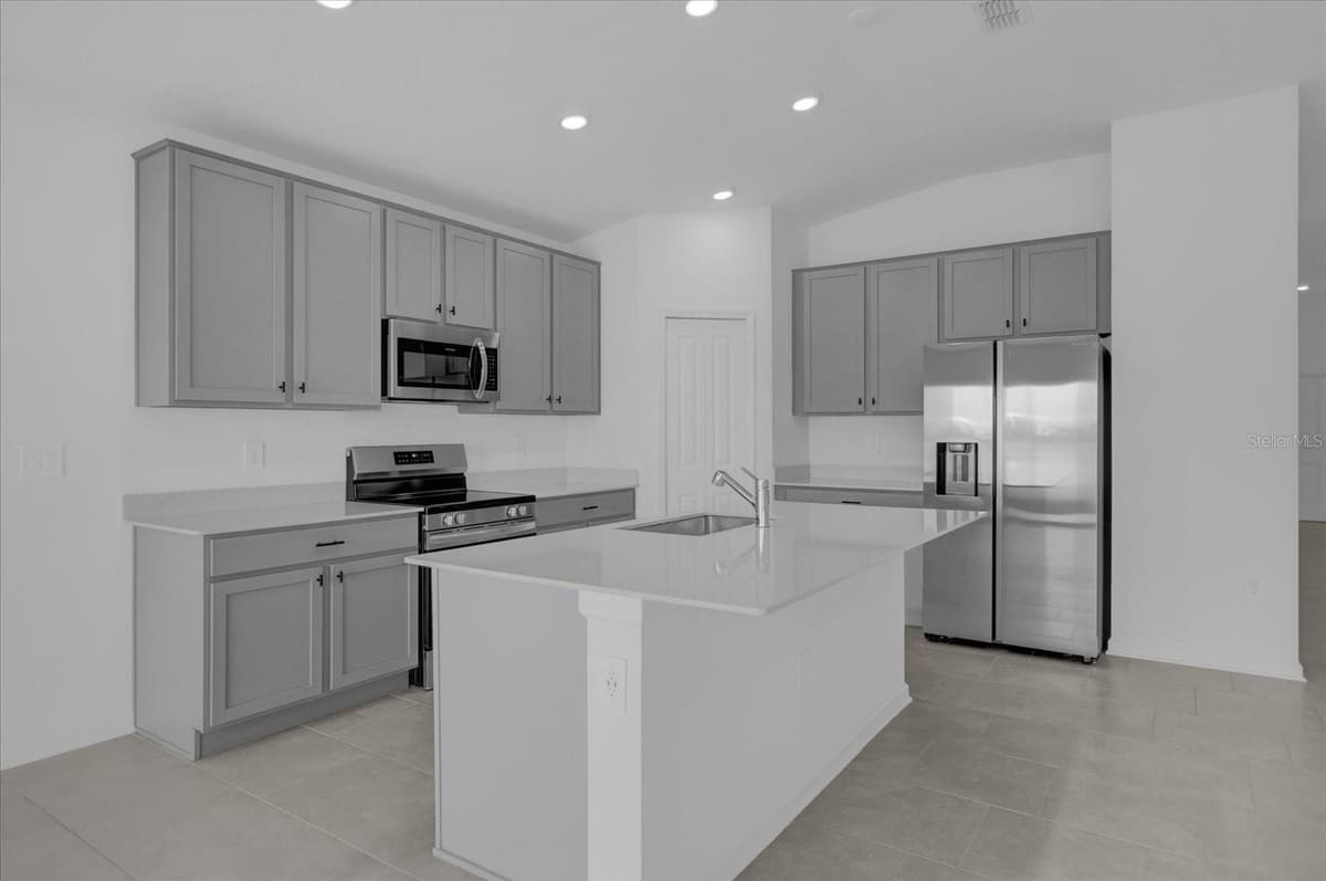 4939 WORCHESTER DRIVE — photo 8 of 29