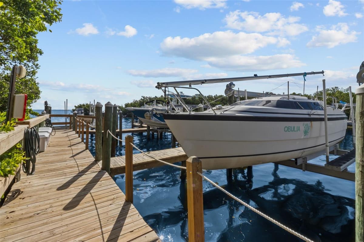 1515 PINELLAS BAYWAY — photo 6 of 60