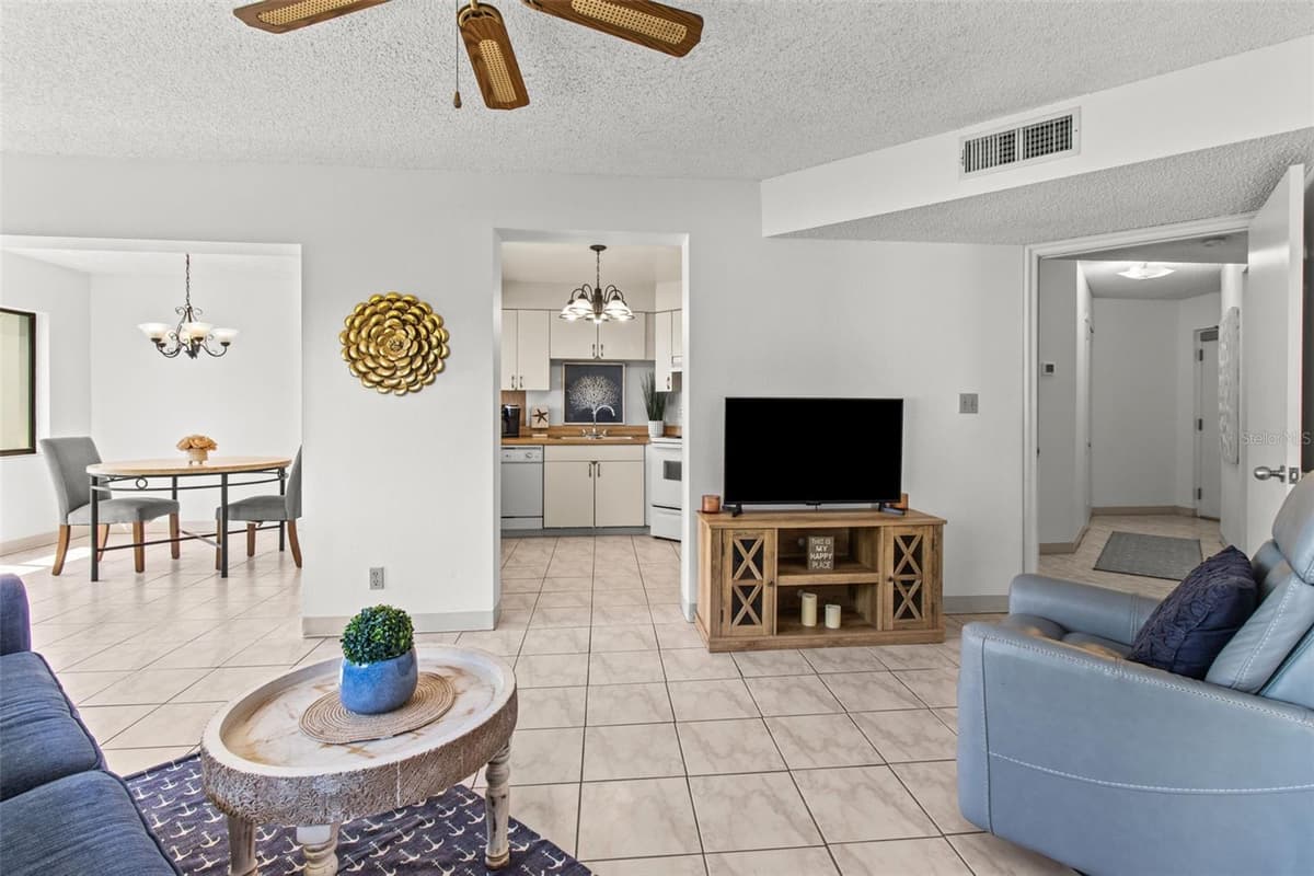 1515 PINELLAS BAYWAY — photo 24 of 60