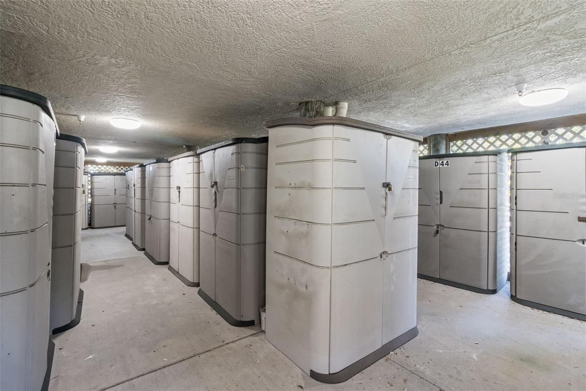 1515 PINELLAS BAYWAY — photo 46 of 60