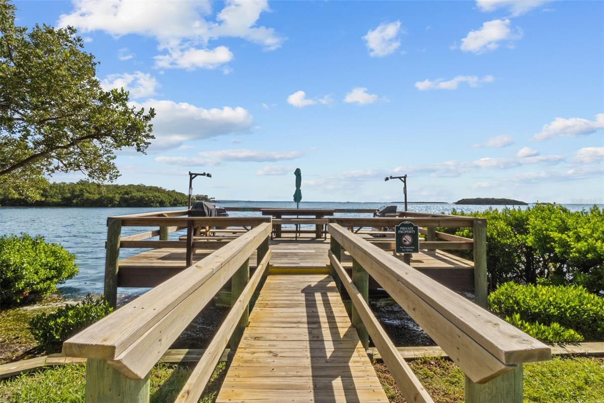 1515 PINELLAS BAYWAY — photo 5 of 60