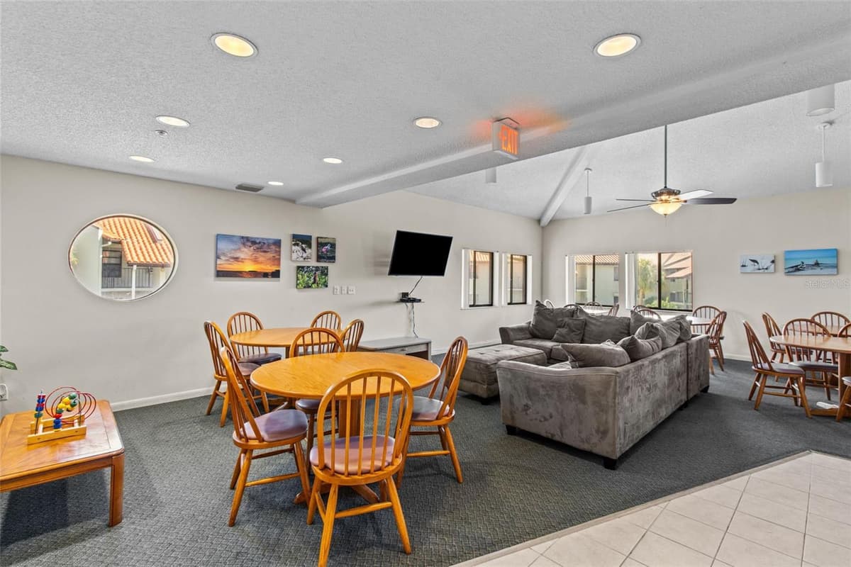 1515 PINELLAS BAYWAY — photo 44 of 60