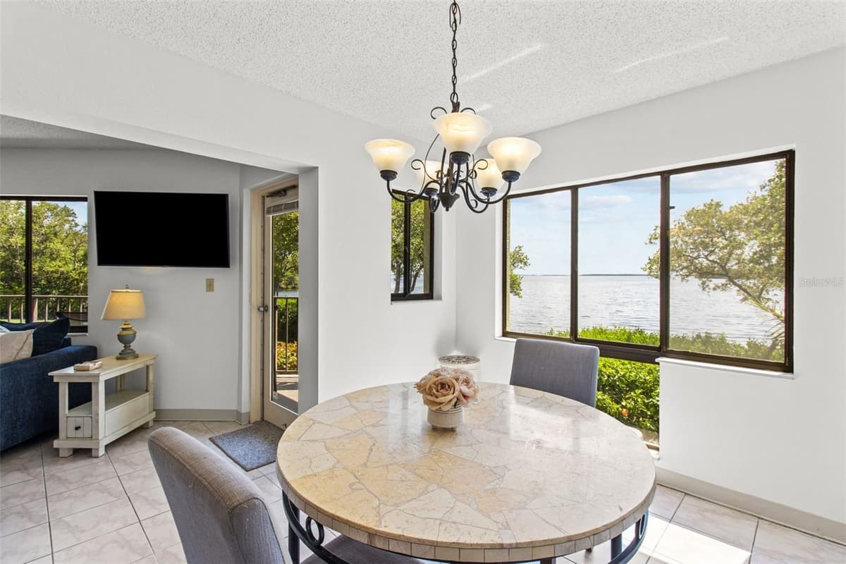 1515 PINELLAS BAYWAY — photo 30 of 60