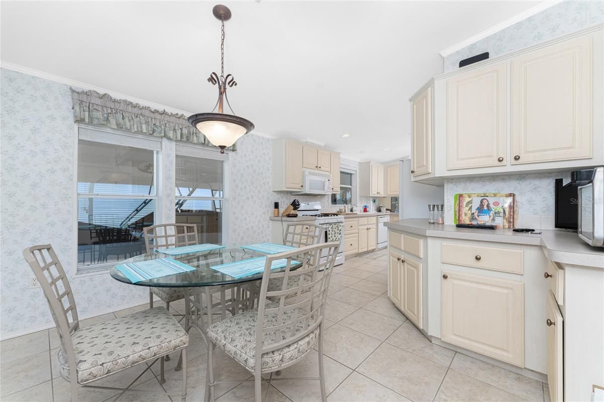 63 WINDMILL BOULEVARD — photo 17 of 56