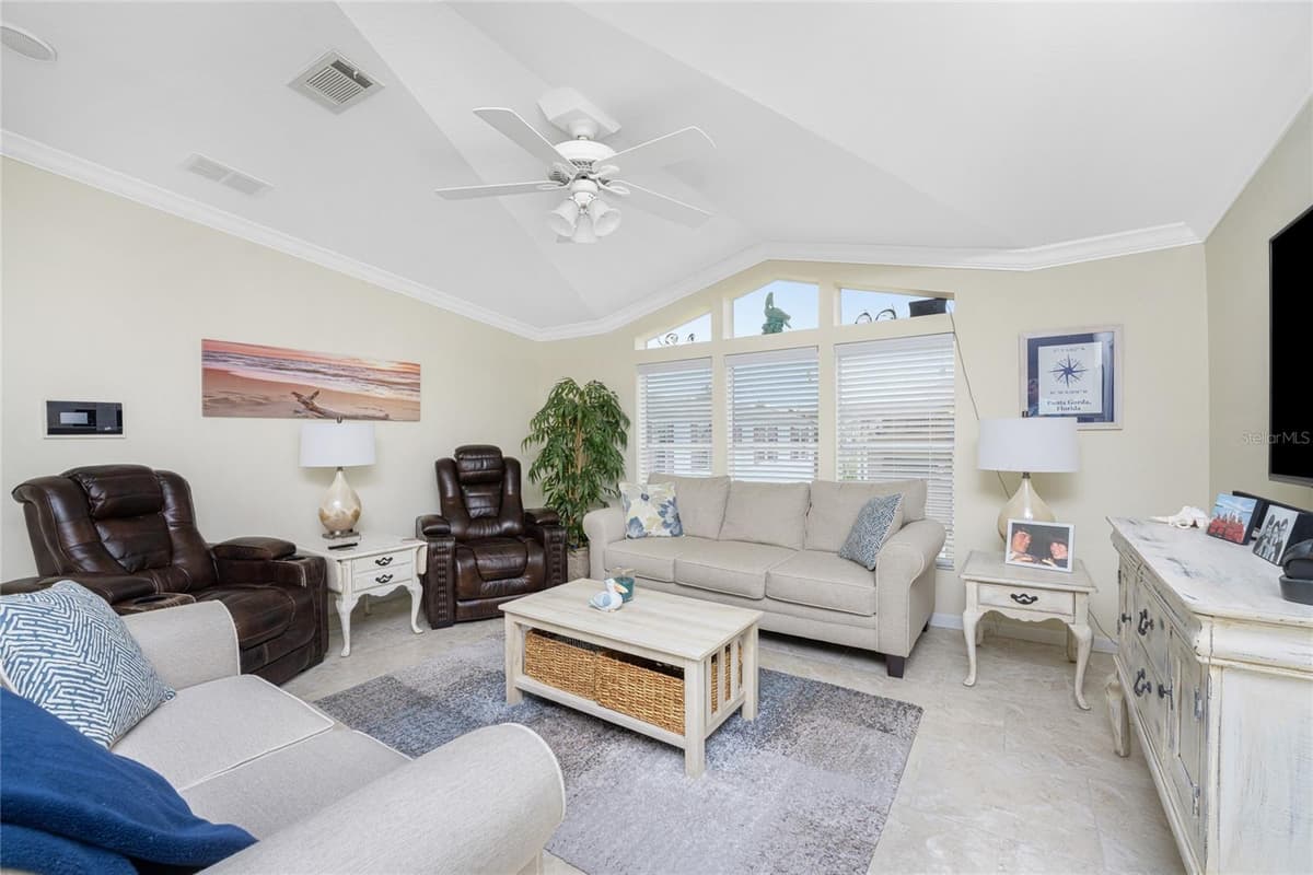 63 WINDMILL BOULEVARD — photo 12 of 56