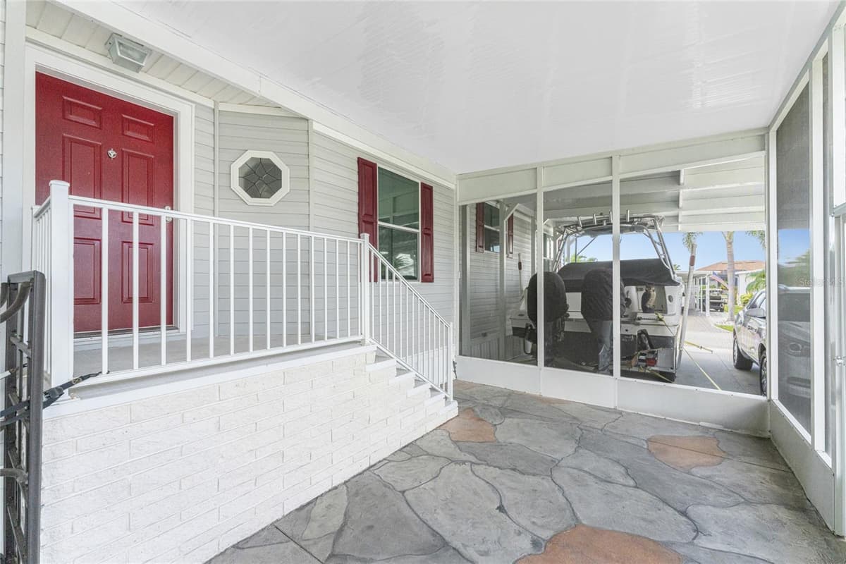 63 WINDMILL BOULEVARD — photo 4 of 56