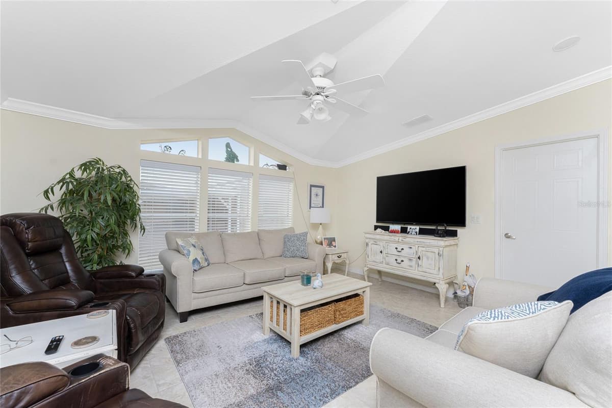 63 WINDMILL BOULEVARD — photo 11 of 56
