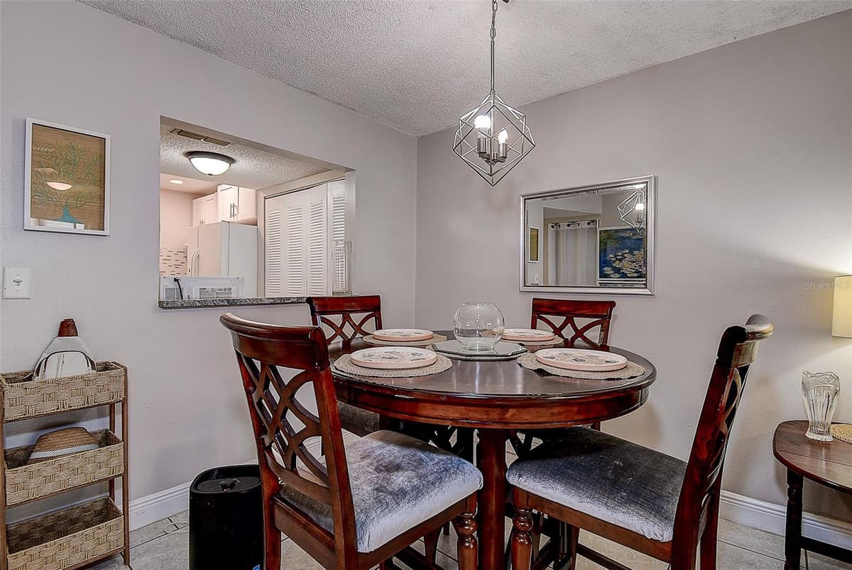 2438 ENTERPRISE ROAD — photo 8 of 29