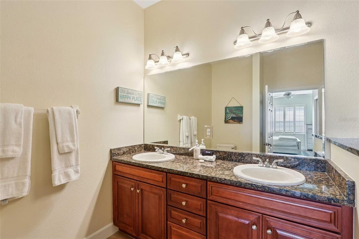 15 OCEAN CREST WAY — photo 27 of 83