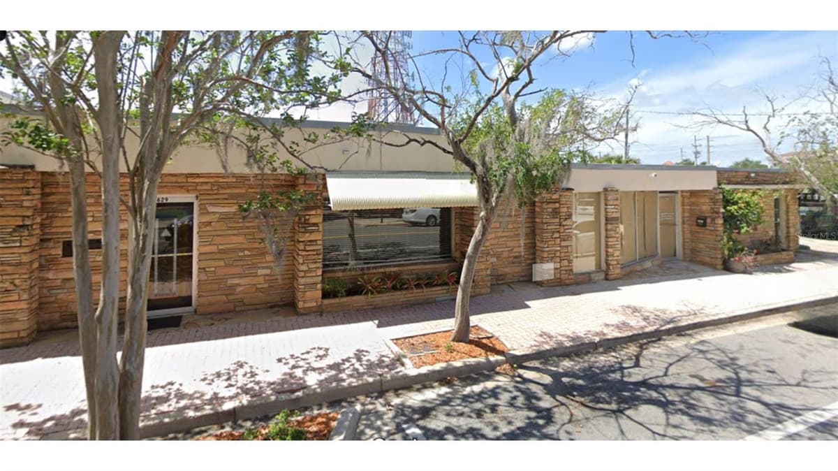 625 BREVARD AVENUE — photo 1 of 1