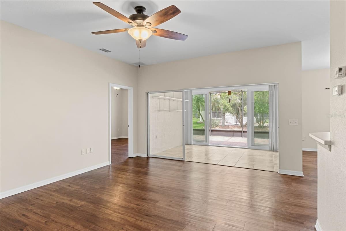 4432 WATERFORD DRIVE — photo 7 of 56