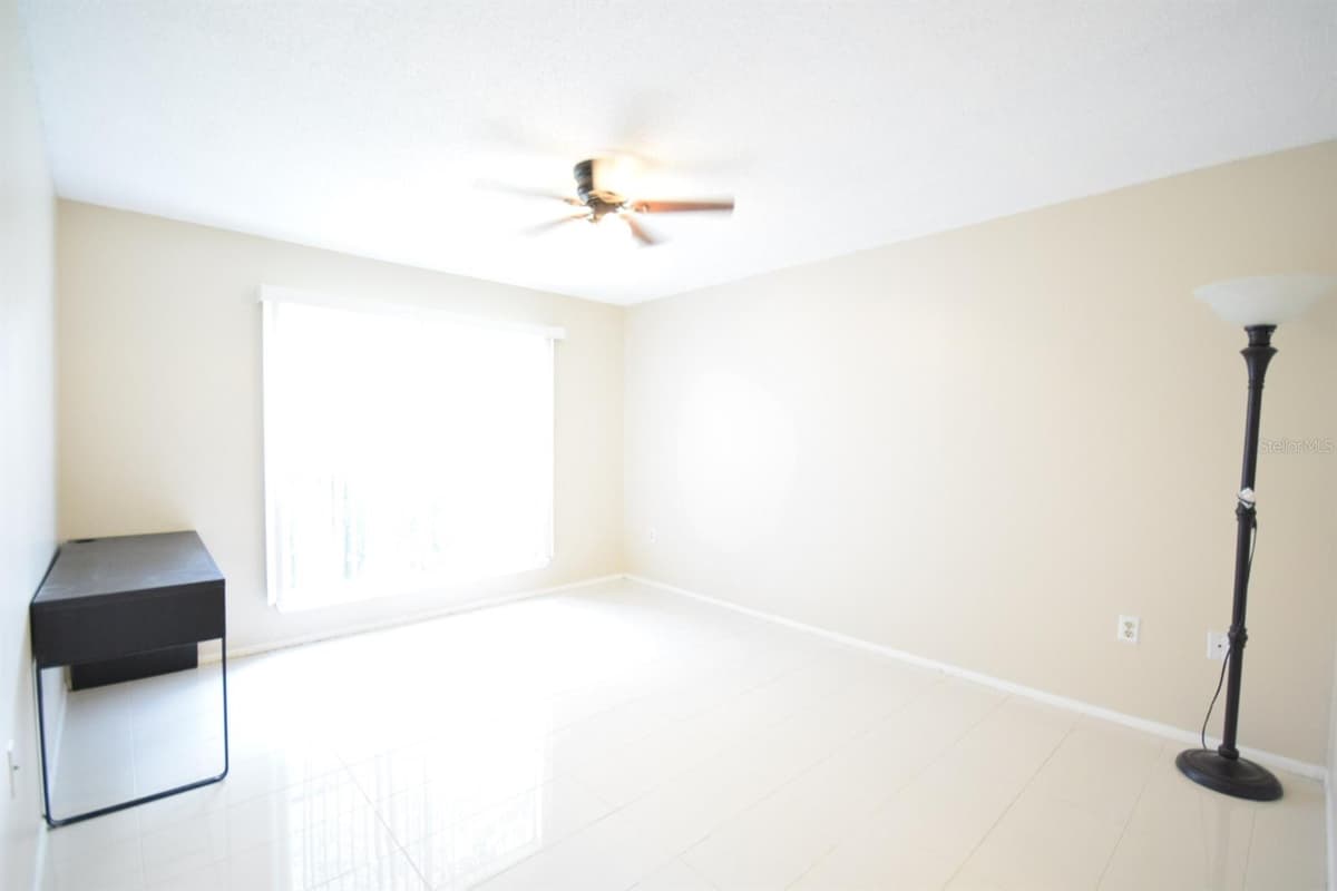 9481 HIGHLAND OAK DRIVE — photo 18 of 36