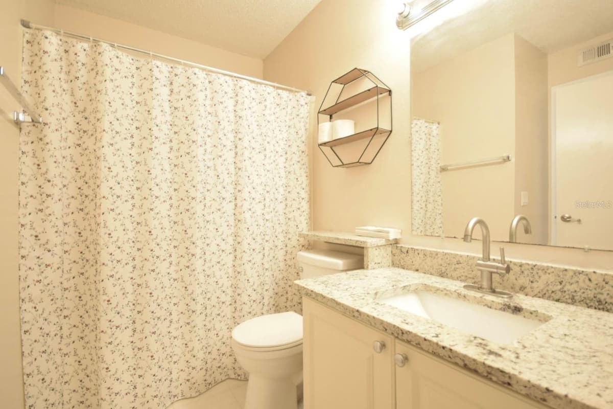 9481 HIGHLAND OAK DRIVE — photo 21 of 36