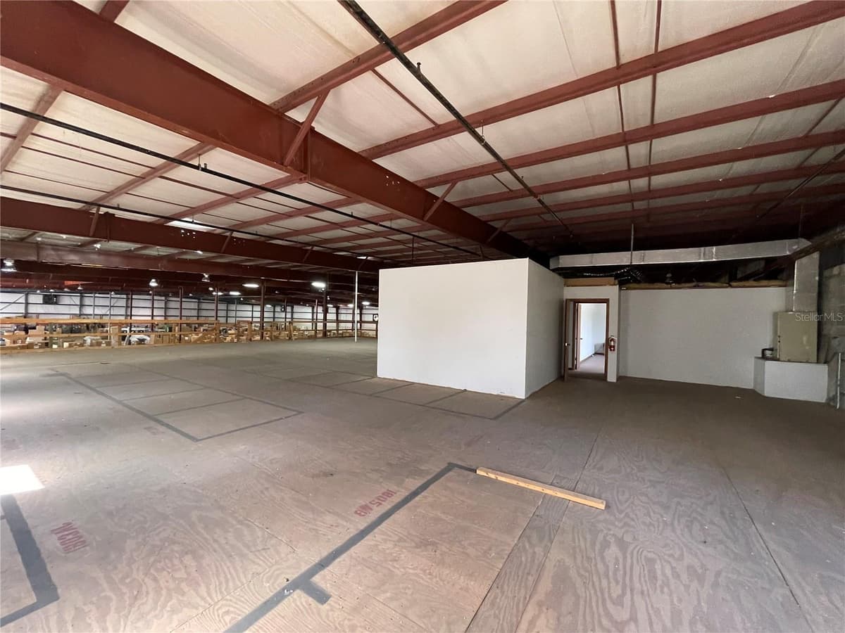 3601 PARKWAY BOULEVARD — photo 23 of 24