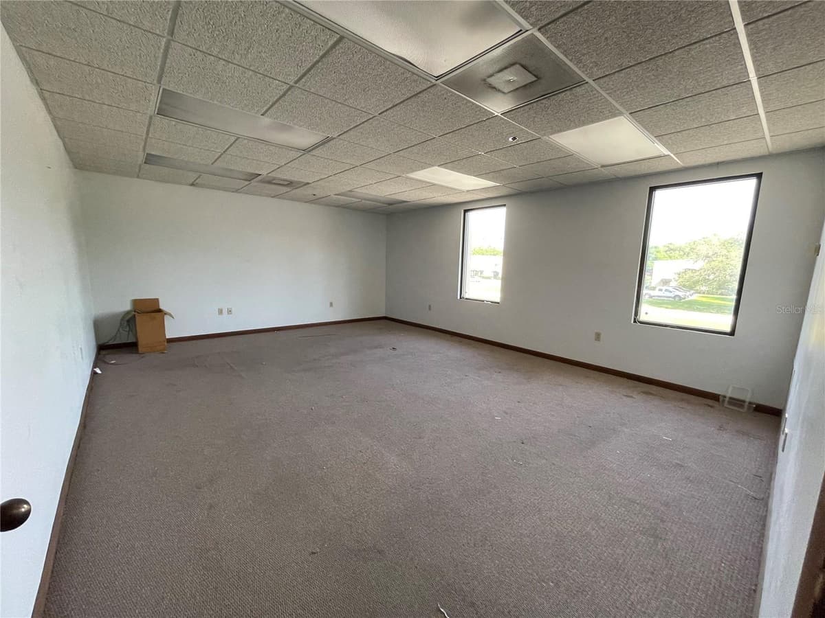 3601 PARKWAY BOULEVARD — photo 22 of 24
