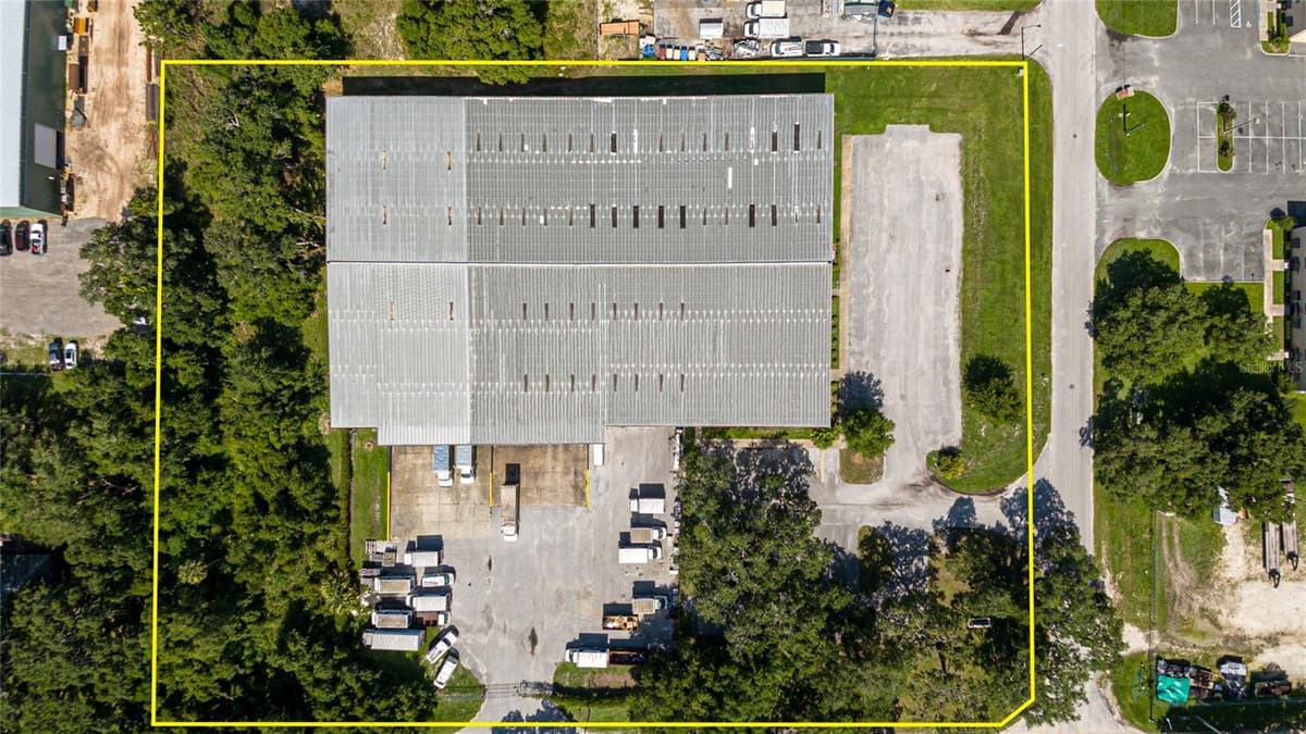 3601 PARKWAY BOULEVARD — photo 16 of 24