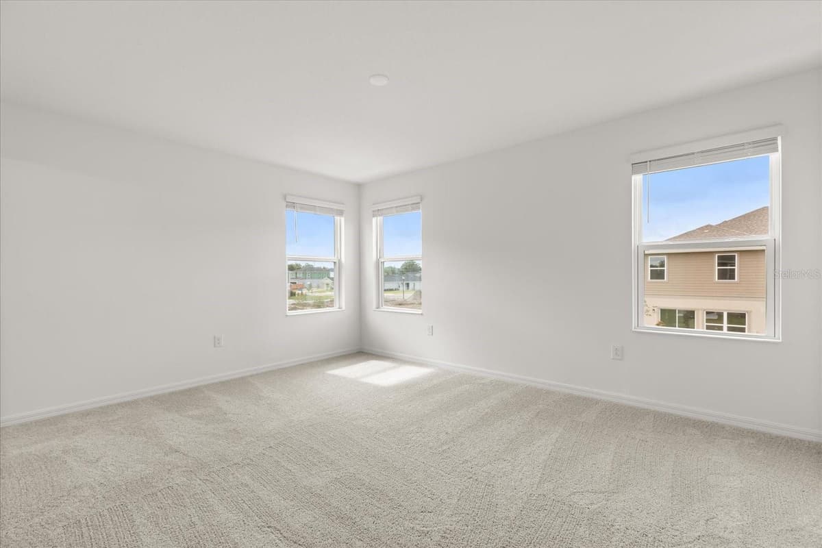 359 SEQUOIA DRIVE — photo 9 of 24