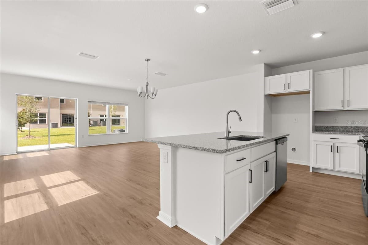 359 SEQUOIA DRIVE — photo 7 of 24