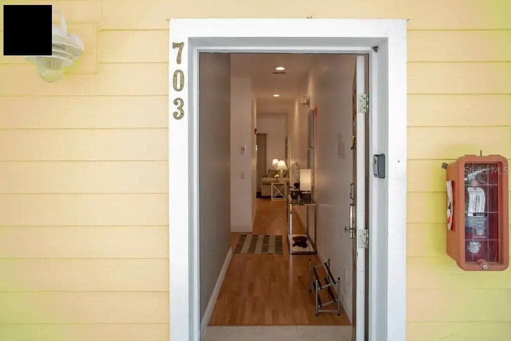 703 LUCAYA LOOP — photo 2 of 40