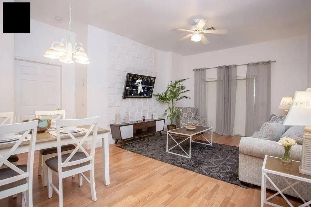 703 LUCAYA LOOP — photo 12 of 40