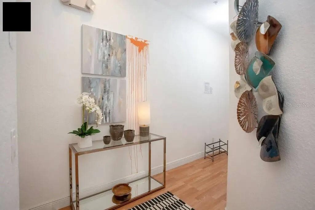 703 LUCAYA LOOP — photo 18 of 40