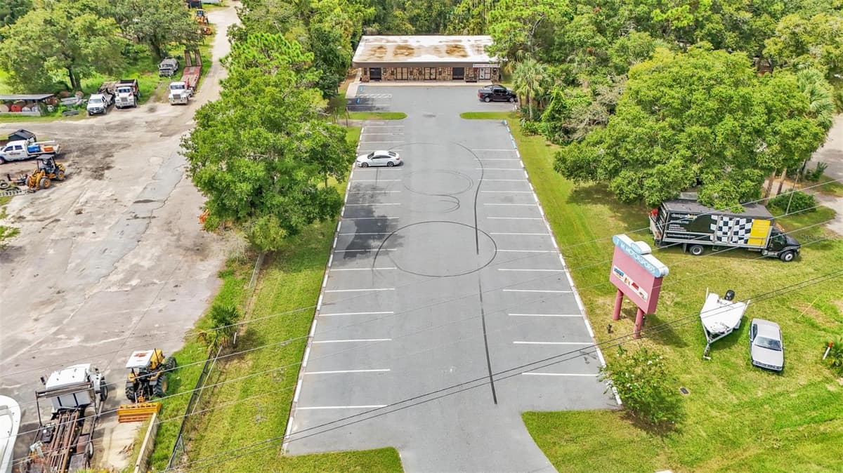 4314 SUNCOAST BOULEVARD — photo 46 of 50