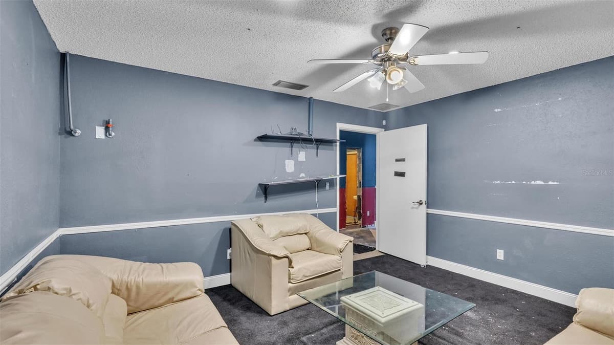 4314 SUNCOAST BOULEVARD — photo 31 of 50