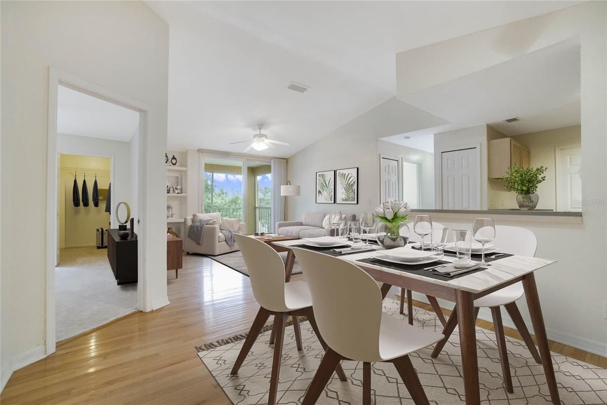 7524 SEURAT STREET — photo 5 of 34