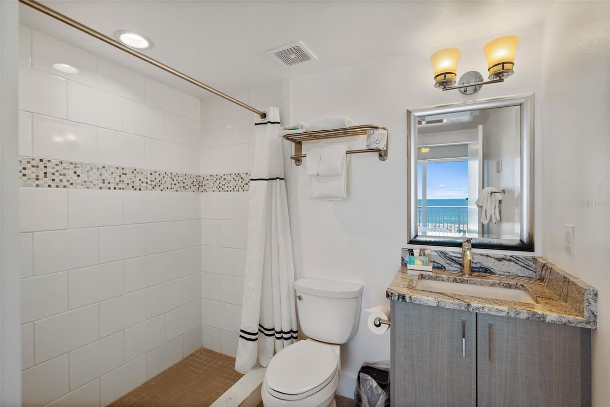 10116 GULF BOULEVARD — photo 33 of 63